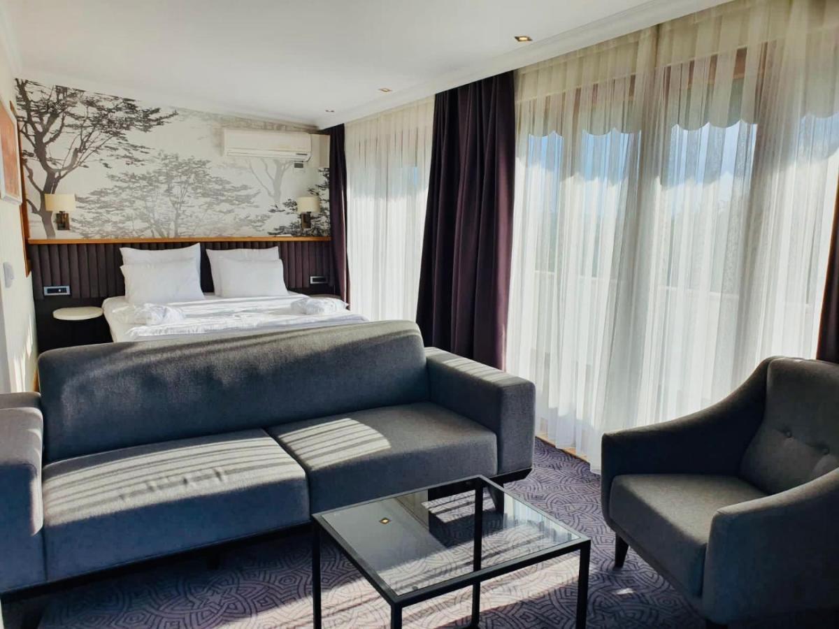Double Royal Hotel Kocaeli Luaran gambar