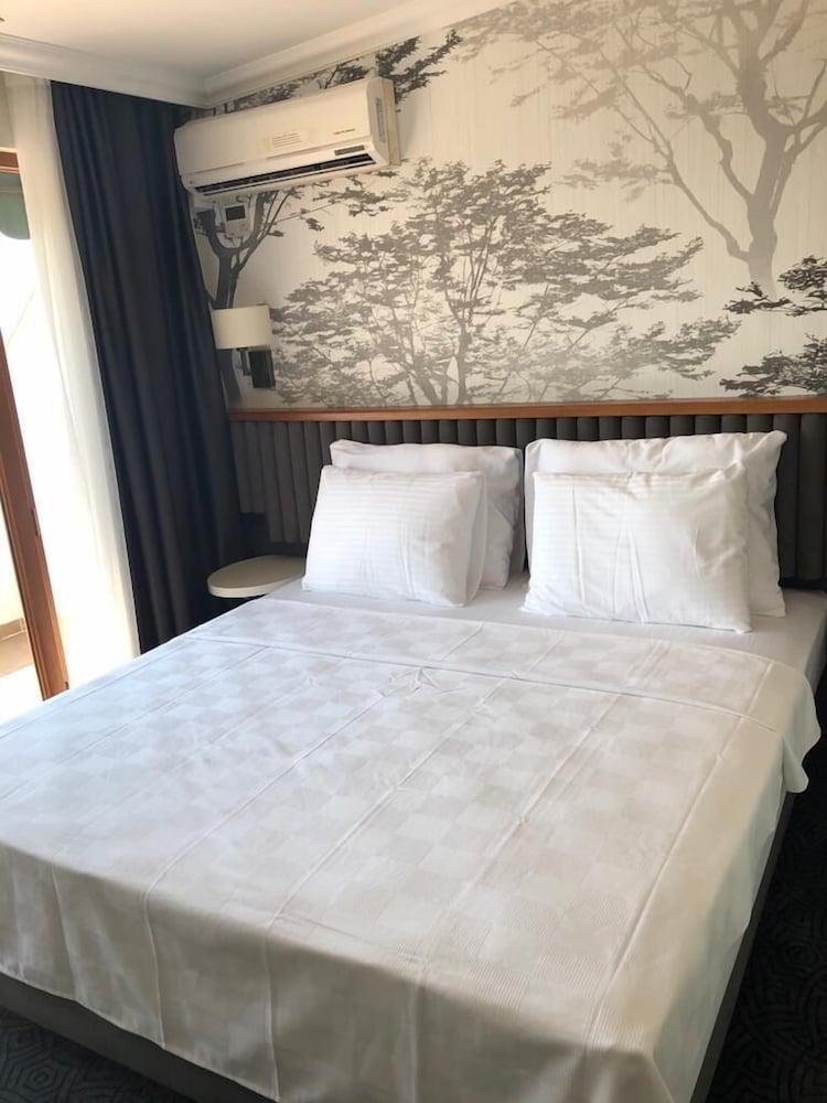 Double Royal Hotel Kocaeli Luaran gambar