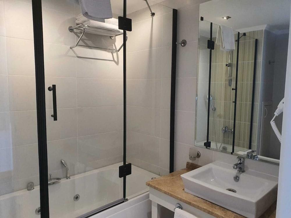 Double Royal Hotel Kocaeli Luaran gambar
